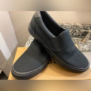 NWT TOBER SLUP ON SHOES